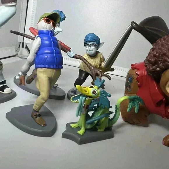 Disney Pixar Onward Action Figure Toys Mattel 2019 Set Of 7 - Picture 3 of 8